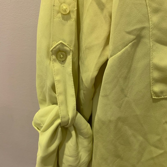 Highlighter yellow, Express Portofino blouse. - Picture 3 of 3